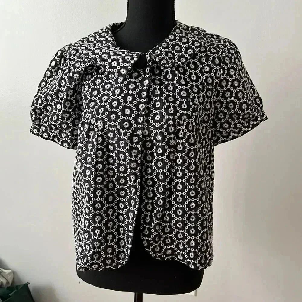 Willi Smith Black and White accent Top